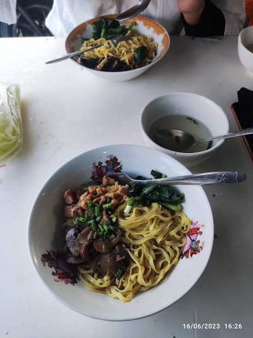 Mie Ayam Puas 10