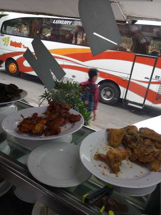 Restoran Sederhana Masakan Padang 5