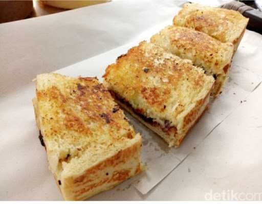 Roti Bakar 7 - Gubeng Kertajaya 2