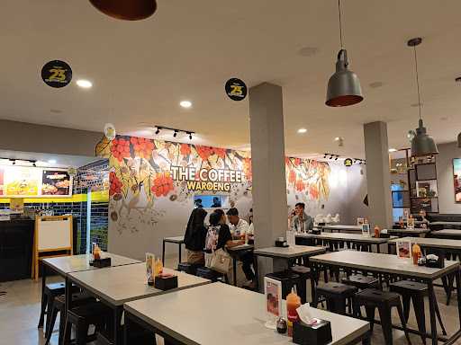 Waroeng Steak & Shake - Flores Surabaya 8