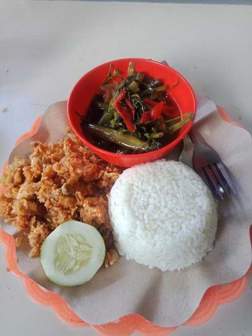 Warung Bu Siswo 10