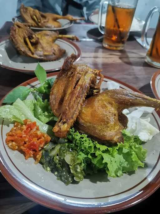 Bebek & Ayam Kampung Mas Budi 1