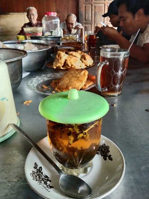 Warung Makan Bu Sinok 9