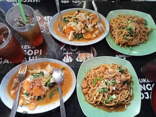 Warung Mie Level Mas Tung 6