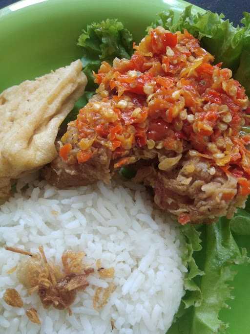 Pangsit Mie Ayam Denmase 3