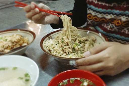 Mie Bandung 8