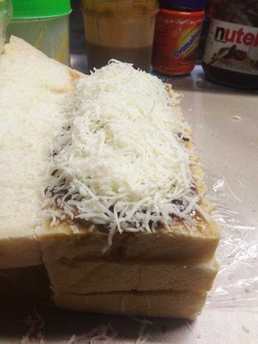 Roti Bakar Bandung Aa Davin 4