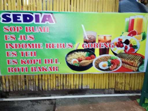 Roti Bakar & Jus Buah Rizky 9