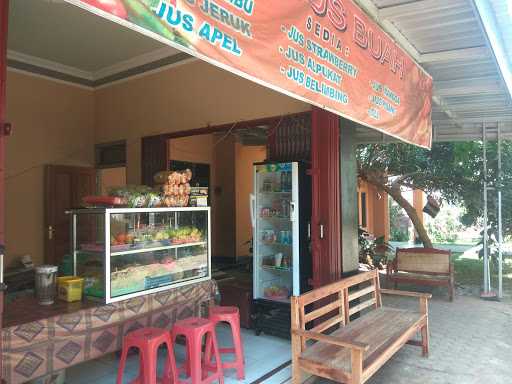 Warung Jus Buah Ibu Rofiah 3