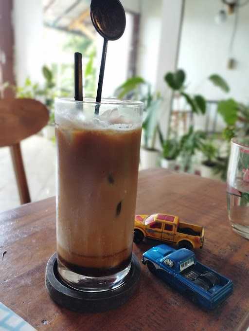 Akhtara Coffee And Eatery 8