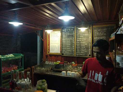 Warung Doyong 10