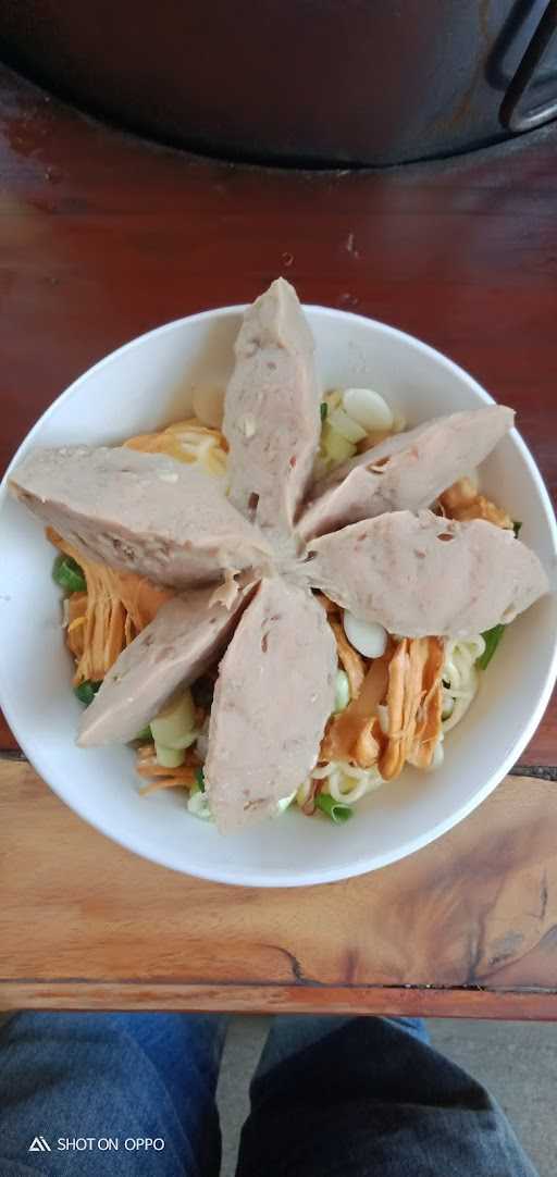 Bakso & Mie Ayam Ceker Solo 9