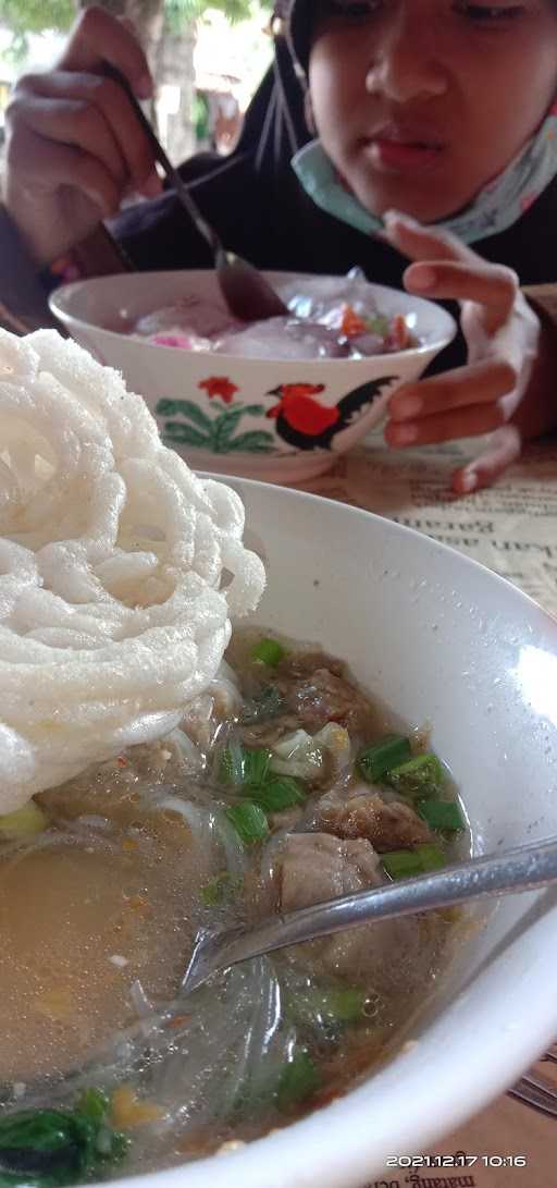 Bakso & Mie Ayam Pak Min 4