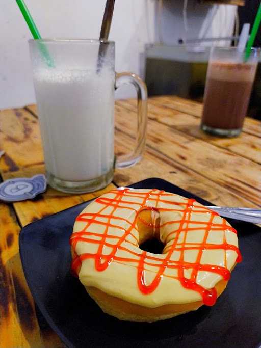 Donat Donie 4