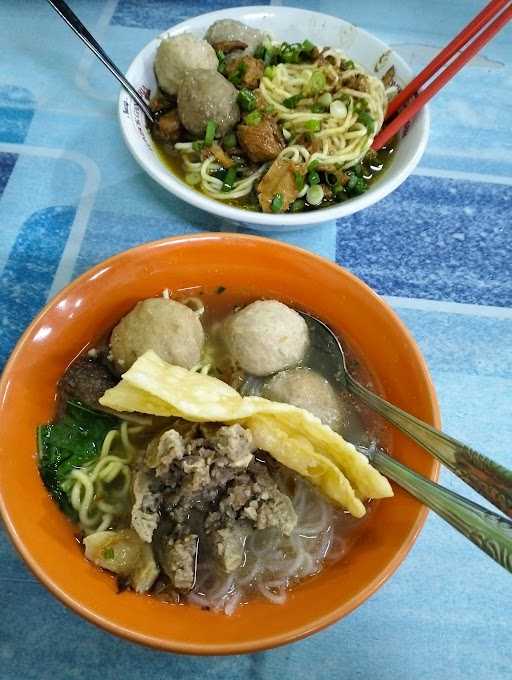 Mie Ayam & Bakso Pak Bagong 9