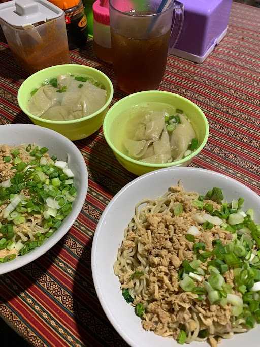 Mie Ayam Jakarta Bangkong, Sekaran 5