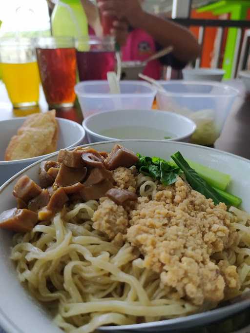 Mie Ayam Nyoto Roso 3