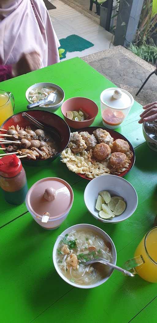 Soto Ayam & Pecel Ndlesep 5