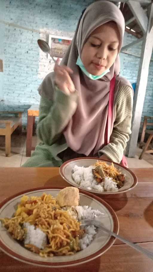 Warung Makan Bu Alvy 6