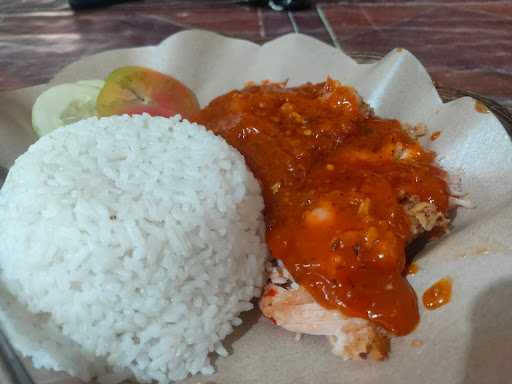 Warung Makan Legendaris Pak Matori 9