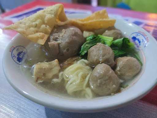 Warung Makan Merdeka (Bakso Sapi Dan Mie Ayam Ceker) 3