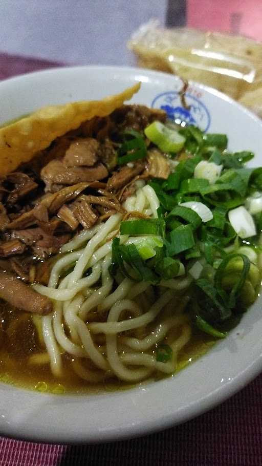 Warung Makan Merdeka (Bakso Sapi Dan Mie Ayam Ceker) 9