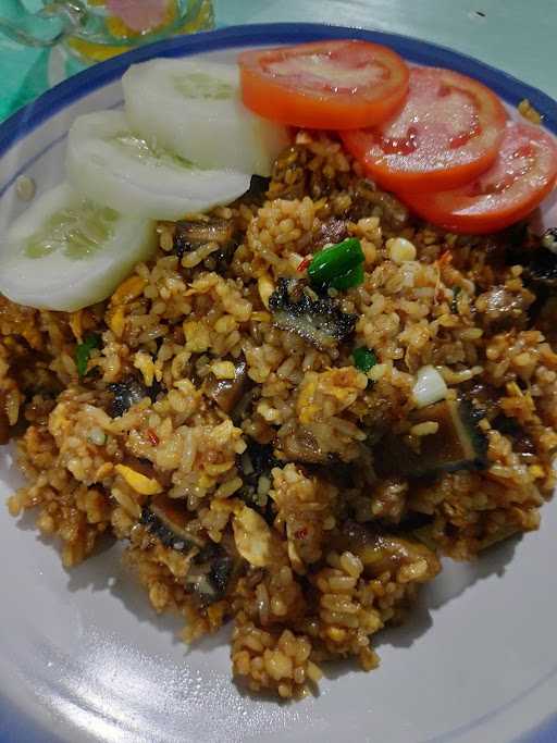 Warung Nasi Goreng & Gongso Bu Rochim 6