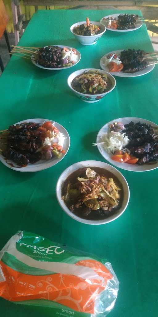 Warung Sate Pak Kumis 10