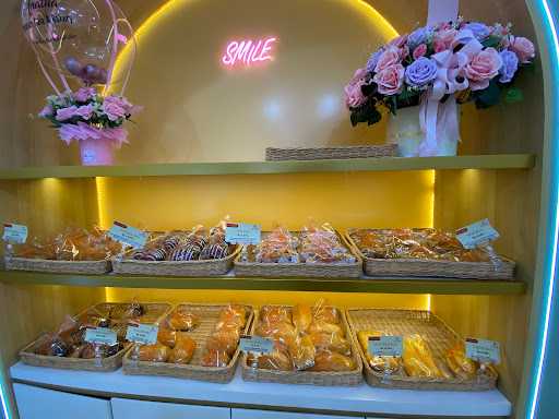 Anatha Premium Cakes & Bakery Alternatif 8