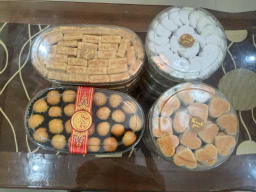 Manmoy Cake & Cookies 5