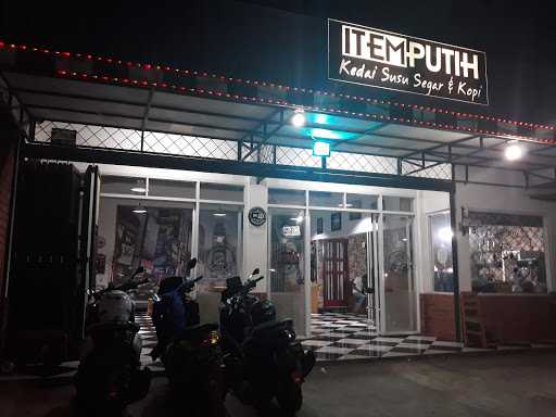 Kedai Itemputih 1