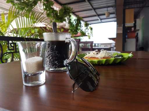 Kong Djie Coffee 2