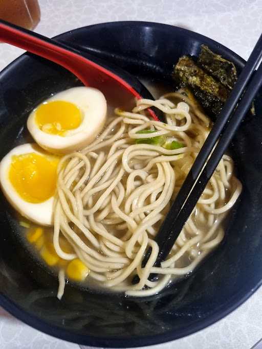 Ramen Kakek Jepang 7