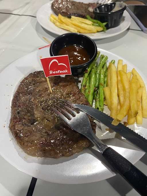 Besteak Kota Wisata 1