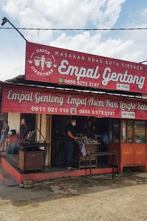 Empal Gentong Dapur Cirebonan 8