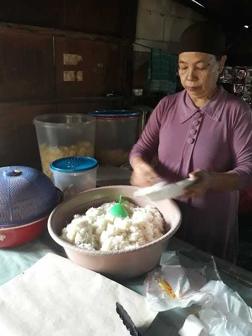 Nasi Uduk Ema Gaul 1