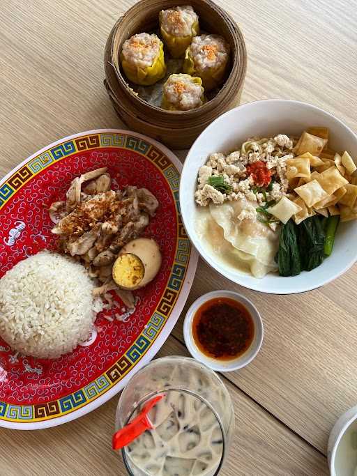 Toedjoeh Naga (Bubur Dan Dimsum Halal) Legenda Wisata Cibubur 5