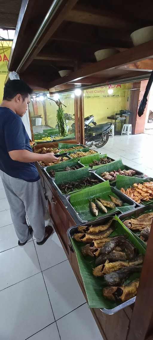 Warung Nasi Khas Cianjur Bumi Sunda 2