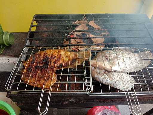 Warung Nasi Khas Cianjur Bumi Sunda 5