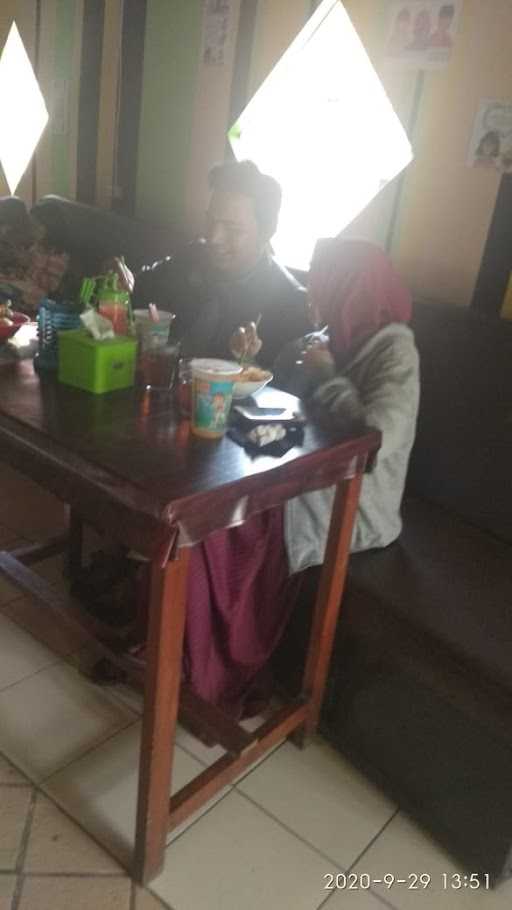 Kedai Mie Hijau Mahza 8