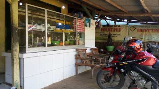 Warung Nasi Hutri 9