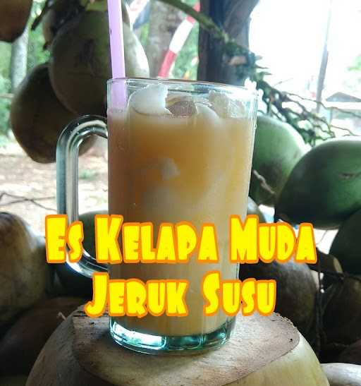 Saung Kelapa Muda Bang Djuhri 2