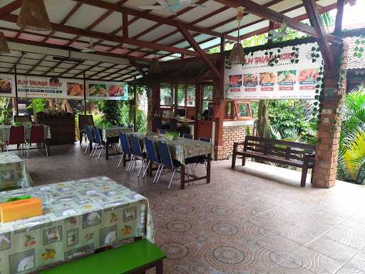 Rumah Makan Talaga Kirai 1