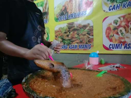 Warung Dua Cahaya Lamongan 1