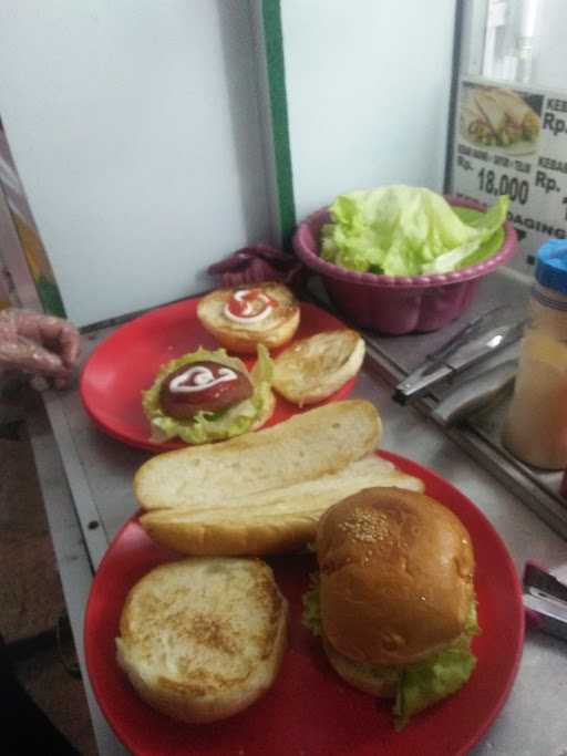 Chiken Geprek Burger 8