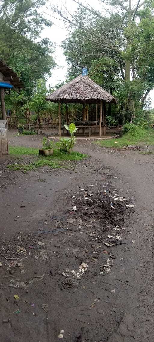 Warung Makan Tiga Lupis 6