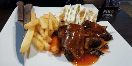 Rib House Grage City Mall 3