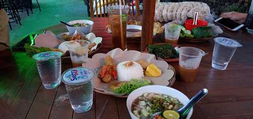 Warung Outdoor Doremi 3