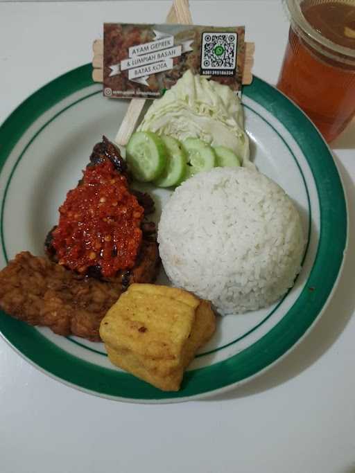 Ayam Geprek Batas Kota 6