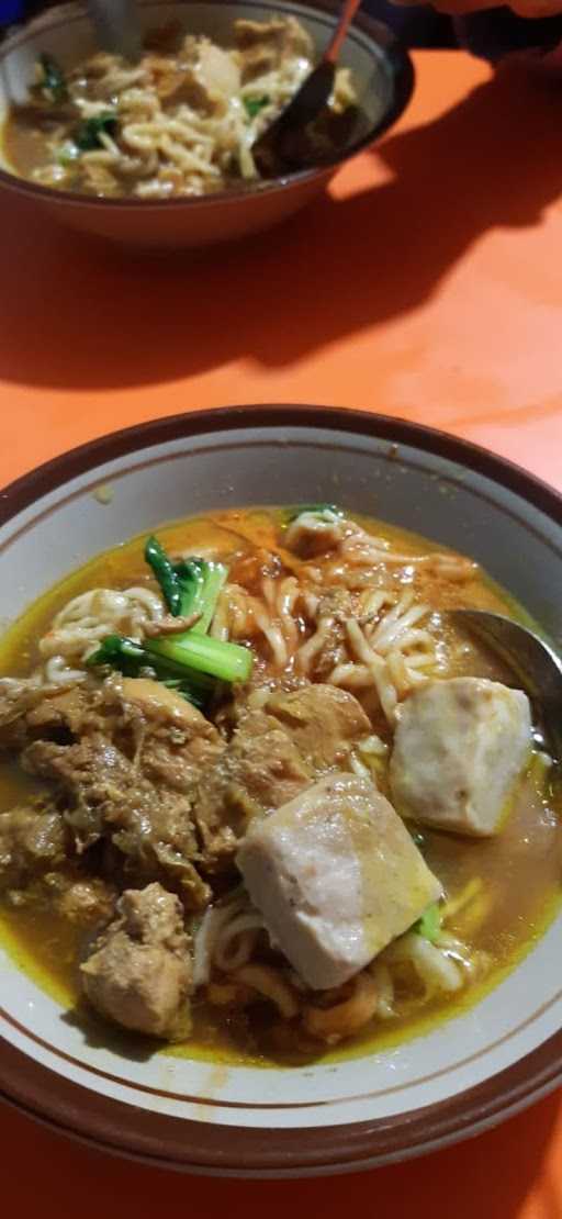 Mie Baso Kotak 6